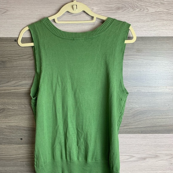 Green Knit Sweater Vest - Picture 3 of 4